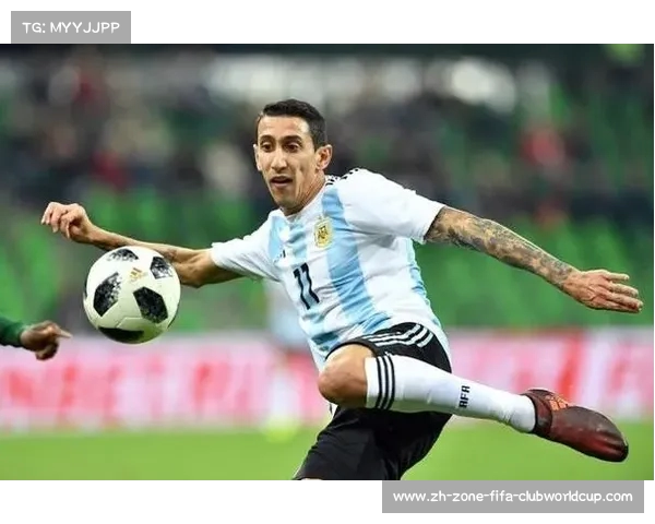 美洲杯历史最佳阵容回顾：荣耀球员闪耀的传奇瞬间